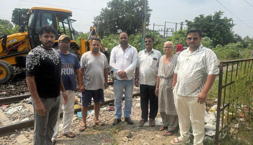 पाथ ऑफ जस्टिस सोसाइटी पंजाब ने चलाया सफाई अभियान पाथ ऑफ जस्टिस सोसाइटी पंजाब ने चलाया सफाई अभियान